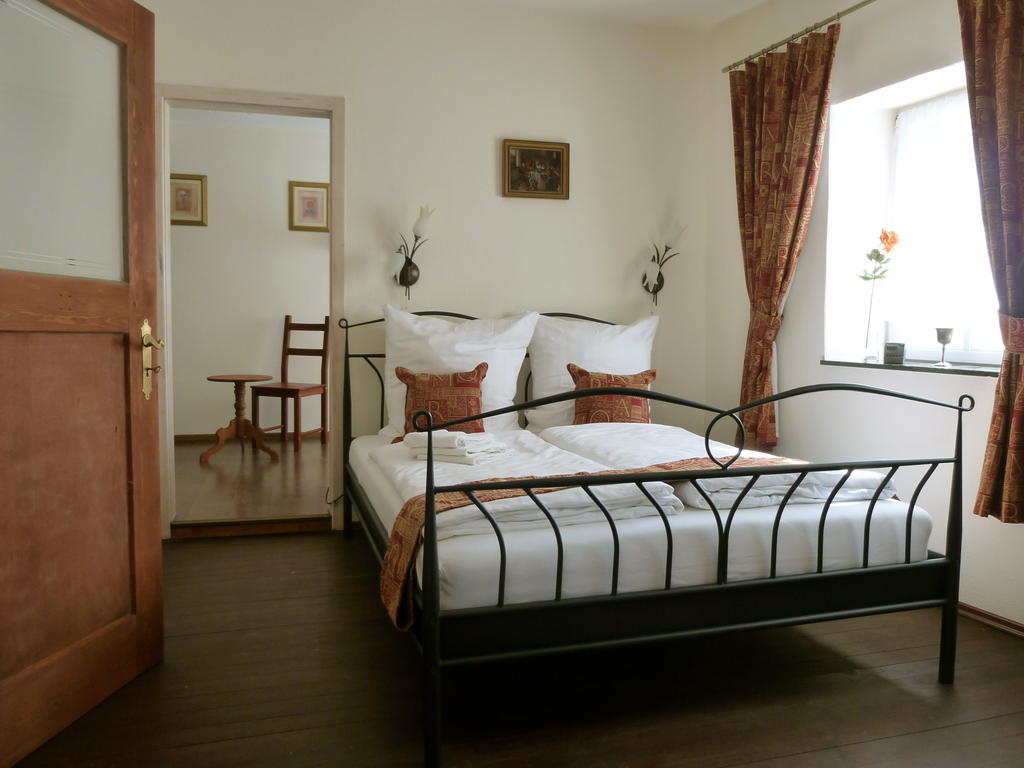 Villa Anno 1499 Rothenburg ob der Tauber Zimmer foto